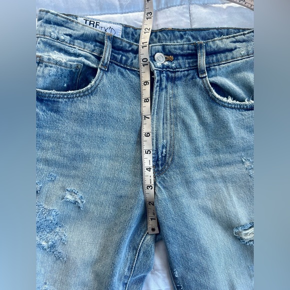 ZARA TRF Light Wash Destroyed High Rise Split Hem Flare Jeans | Size 2 / EUR 34 - Picture 9 of 16